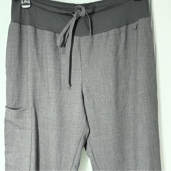 Cuddl Duds Womens Scrub Jogger Cargo Pant Sz M Light Gray Drawstring Waist - Picture 4 of 11